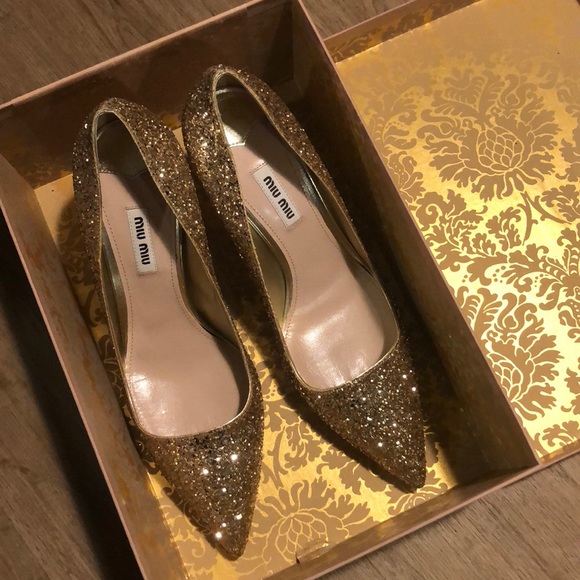 ❌SOLD❌MIU MIU Glitter Pump - Picture 2 of 8